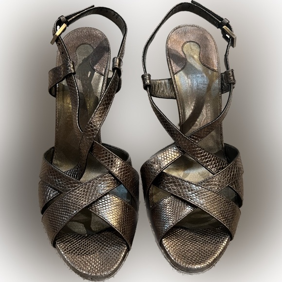 Salvatore Ferragamo Fanya Heels - Picture 2 of 3